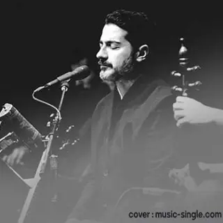 سکوت بین دو حرف این گل شب بو