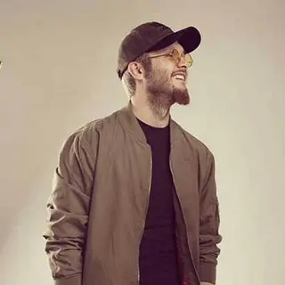 سینا پارسیان